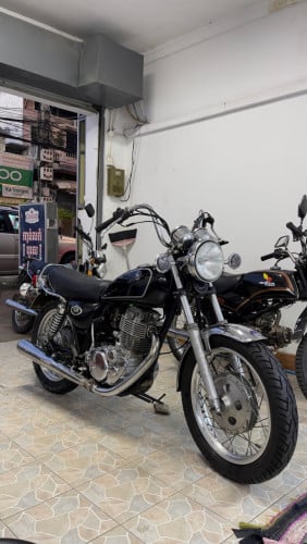 Yamaha SR400 for sale 1450$