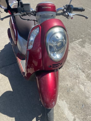 លក់ម៉ូតូ