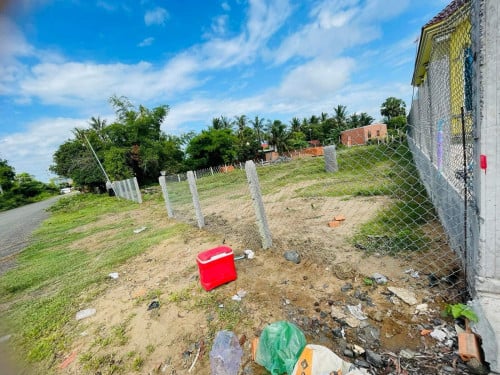 ដីលក់បន្ទាន់