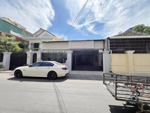 ផ្ទះសម្រាប់ជួលខណ្ឌទួលគោក