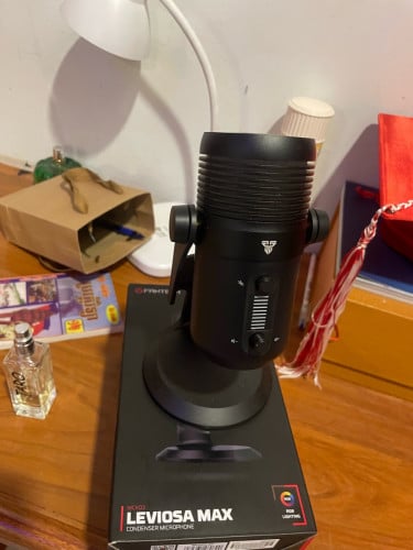 ប្រញាប់លុយ