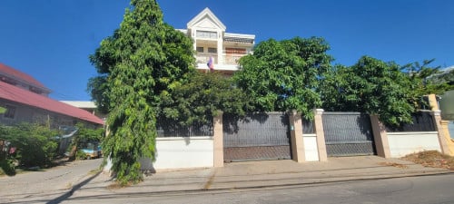 ផ្ទះជួលនៅឬស្សីកែវ