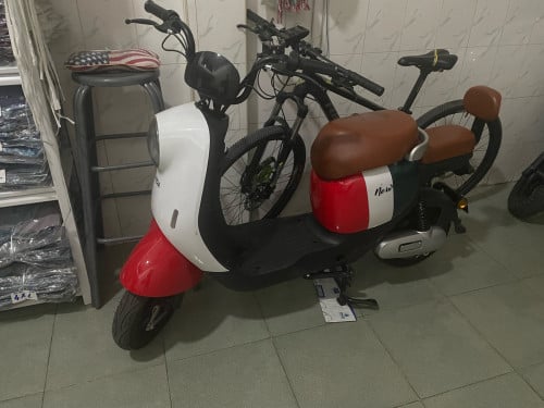 កង់អាគុយ