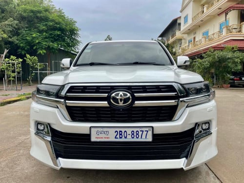 លក់ឡាន​ ថ្មី​ខ្លាំង​