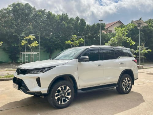 លក់ឡាន​ ម្ចាស់ដេីម​