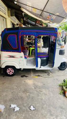 លក់កង់បី020នៅស្អាតតុបតែងរួចហើយ