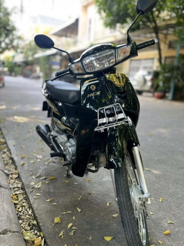 ស្លាកលេខភ្នំពេញម្ចាស់ដើម 025