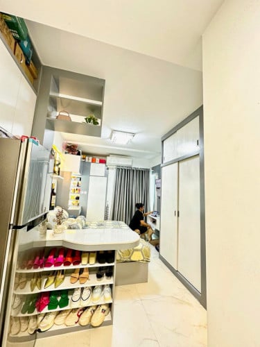 លក់បន្ទាន់ ជាន់ទី15 អគារG មានអេគ័រស្រាប់