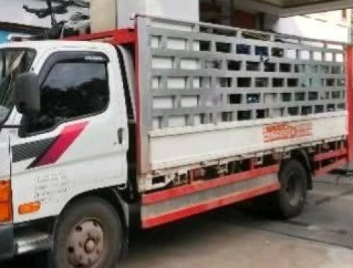 ក្រុមហ៊ុនរកឡានជួល 2តោនកន្លះដូចរូប 4គ្រឿង