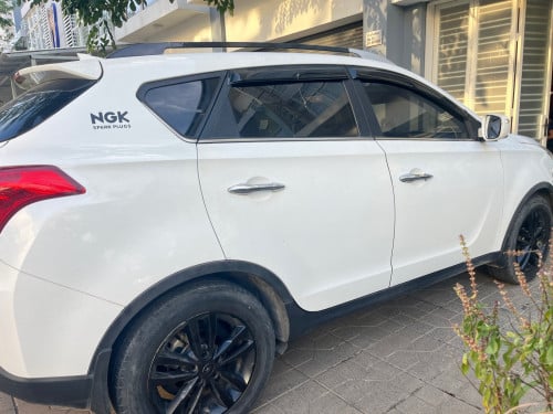 ឡានលក់ 2018 ធូរធូរ