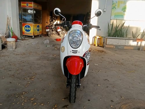 ម៉ូតូលក់ 750ចរចា