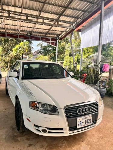 ឡានលក់ Audi A4 2006 ឡានសាណុំ ស្អាតឯកសារគ្រប់ ម៉ាស៊ិនប្រអប់លេខល្អតំលៃ9500$ចរចា0966074444