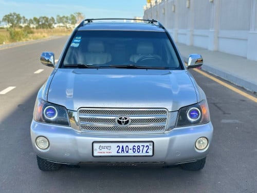 ទើបកាត់បាន Highlander 2002 Limited Full ពេញ ប៉ុង2