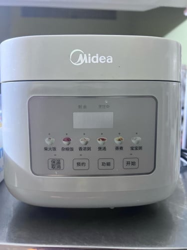 លក់ឆ្នាំងដាំបាយ Midea，ប្រើបានកន្លះខែ，ពីព្រោះត្រូវការប្តូរឆ្នាំងដាំបាយធំជាងនេះ