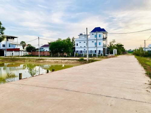 ដីលក់ ចម្ងាយ ២គីឡូម៉ែត្រប៉ុណ្ណោះ ពីផ្សារចាស់ Pup Street ក្រុងសៀមរាប