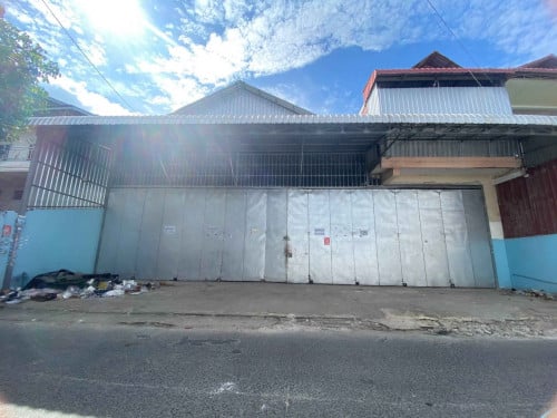 ឃ្លាំងសំរាប់ជួលអូបែកក្អម សែនសុខ  /  Ware-House for rent Oubaek Kha'orm ,Sensok