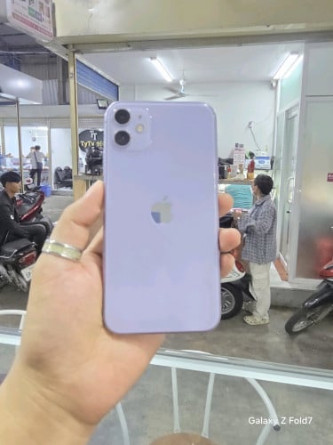 11 64G អេក្រង់ហ្សុីន