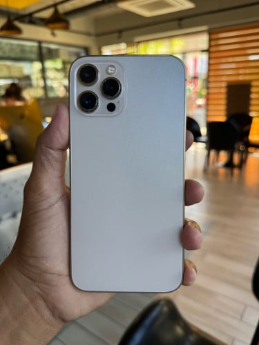 12pm 128G អេក្រង់​ហ្សុីនសសៃសក់តិច​ ស្កេន​(វៃដូរបាន)👉$275