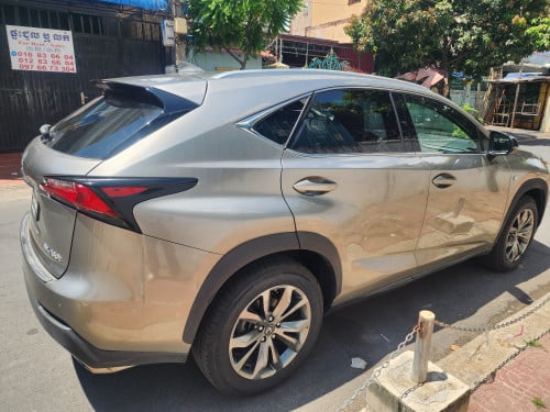 2015 F-Sport ប៉ុង២ ទីតានីម