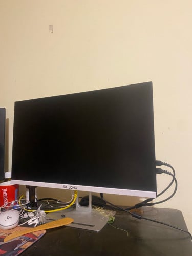 All in oneI7 11850HRam 32GM2 512G Full HD មានដុំទបភ្លើង 250$0962464246