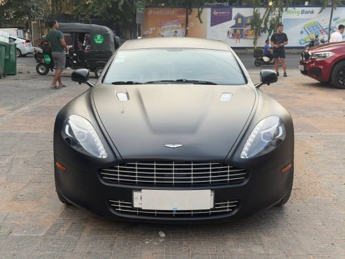 Aston martin rapide 2011