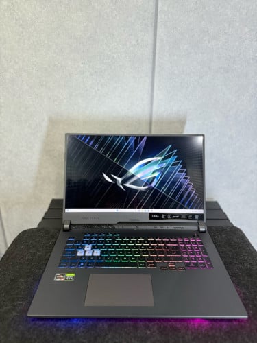 ASUS ROG STRIX G713RC 99%
