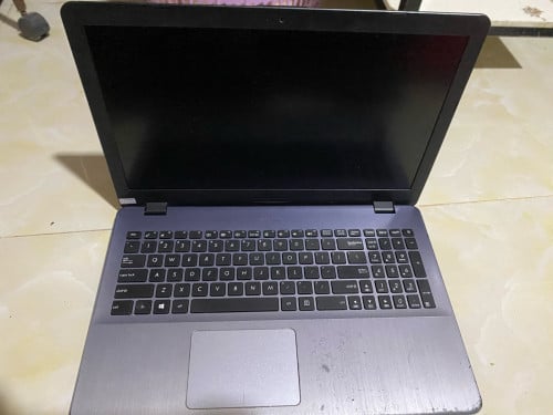 ASUS VivoBook 15 X510UN