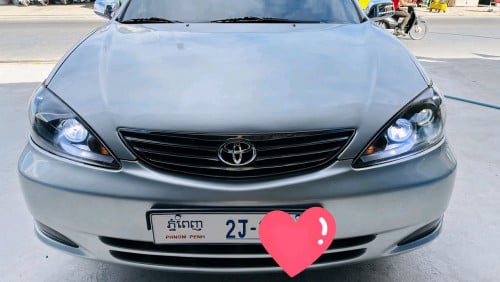 camryបាឡែន.ឆ្នាំ.02.LE.ABS.កៅអីចុច.ពណ៏ទឹកប្រាក់ឡានលេងស្អាត.ម្ចាស់ផ្ទាល់ជិះលក្ខណៈគ្រួសារ