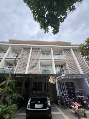 Chip mong Sen Sok 550$