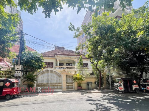 Commercial Villa For Rent in BKK1