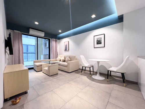 Condo Urban Village 1 For Rent