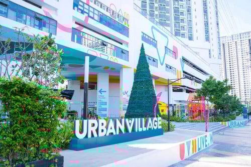 Condo Urban Village street 60m hot sale