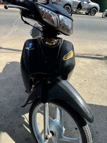 Honda Dream 2019 ម៉ាស៊ិនតាន់