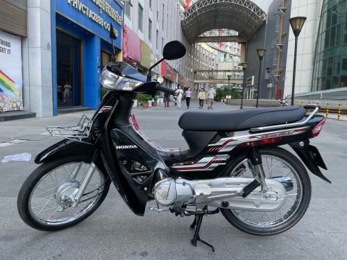 Honda Drem125cc 2017 New98%មានពន្ធកាតគ្រីស្លាកលេខ