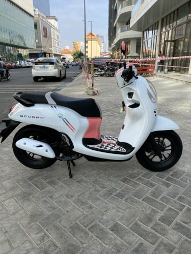 Honda scoopy 2022