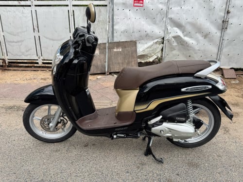 Honda scooyi new90%