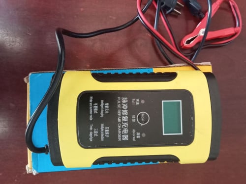 Intelligent Battery Charger. LCD. 12v. $40