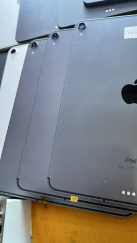 iPad  pro 11  2018   Sim+Wi-Fi   259$    339$