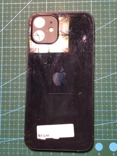 iPhone 12 64G 3គ្រឿង free ឆ្នាំងសាក1ឆុត តម្លៃក្នុង1ដើម