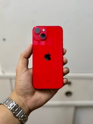 iPhone 14 128G មួយទឹក lock sim( ប្រើសុីម2 ) តម្លៃពិសេសសម្រាប់បងប្អូនណាដែរមិនខ្វល់រឿងតួរ