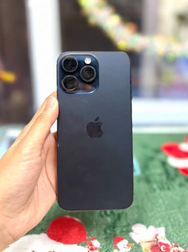 Iphone 15 Pro Max ទំហំផ្ទុក (256G) តួស្ទើរ 95% កូតកញ្ចក់ល្មម Model ZA