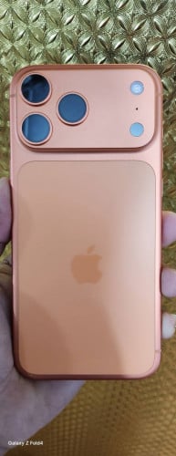 iPhone 17 Pro Max 256g ZA សាណុំសុីនណែន100% សាកថ្ម 33ដង លក់1240$