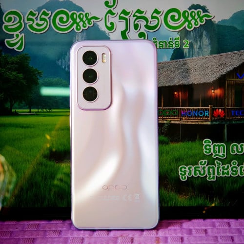 OPPO Reno 12Pro 5G Global 512G (វ៉ៃដូរបាន)មានធានាច្បាស់លាស់ត្រឹមត្រូវ
