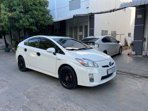 Prius 010 First Option 17500$ ចរចា