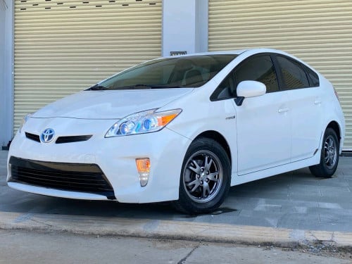 Prius 012 Option 4 ក្នុងភ្លឺ ឃ្មុំសុីន♻️🚚ស្តុកថ្មី រៀបចំហើយ100%