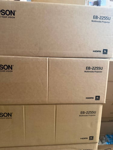 Projector Epson EB-2255U