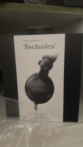 REdiscover music Technics  DJ1200