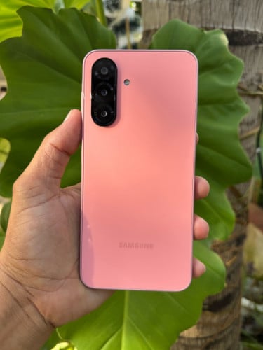 Samsung A26 8g/128g ក្រុមហ៊ុន​សុីម២(វៃដូរបាន)👉$195