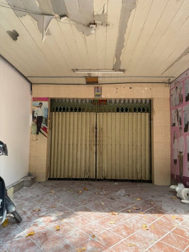 Shophouse for Rent Near Bak Touk School