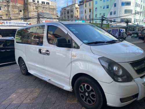 Starex 2009 Haft Full Option កំពូលឡានស្អាត គ្មានទាស់ សាច់ដែកស្អាតសុីនមួយជុំ ម៉ាសុីន